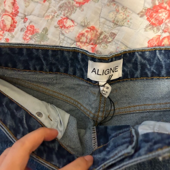 New with tag ALIGNE jeans 28 barrel price firm - Picture 13 of 13